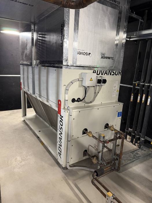 Gas cooler radial d'alta capacitat amb conducció a l'exterior